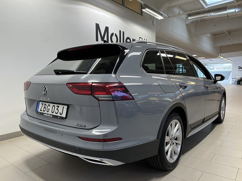 Bild 4 av Volkswagen Golf Alltrack Sportsvan 2.0 TSI 4M 190hk I Dragkrok I Värmare