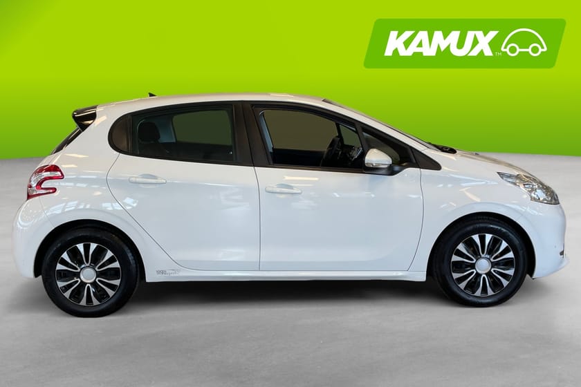 Bild 2 av Peugeot 208 1.2 VTi Active Ny Kamrem Automat 82hk