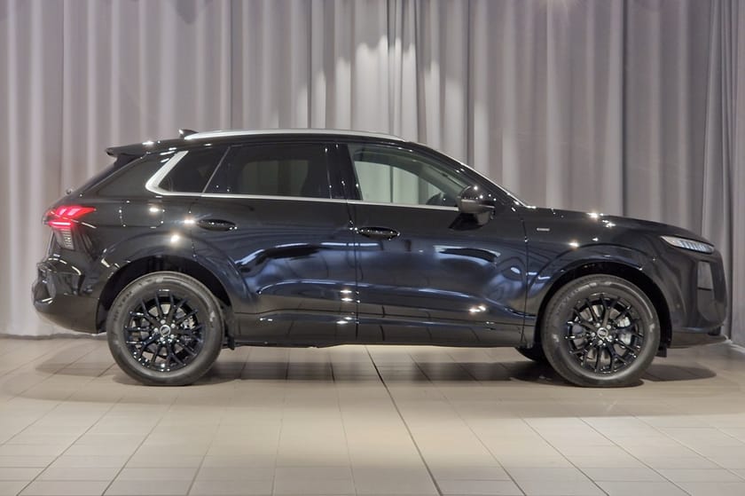 Bild 4 av Audi Q3 e-hybrid SUV 200 KW S TRONIC