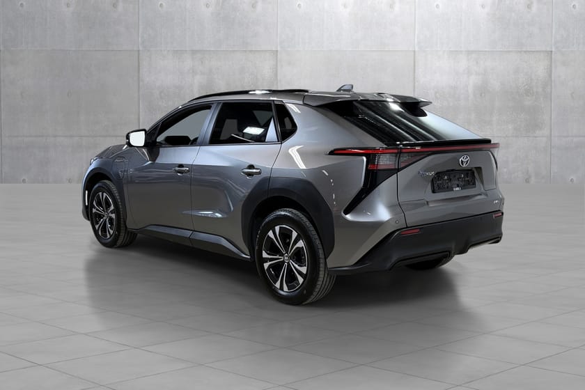 Bilde 4 av Toyota bZ4X AWD Active Tech