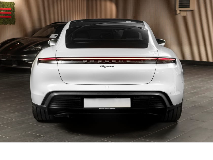 Bilde 5 av Porsche Taycan Pano/Sport-chrono/BOSE/Passaskjerskjerm/ACC/+++