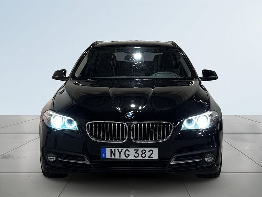 Bild 2 av BMW 520d xDrive Touring Steptronic Drag Dvärm Kamera Skinn SoV