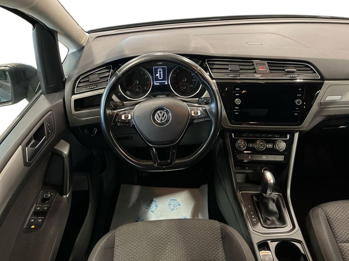 Volkswagen Volkswagen Touran — bild 5