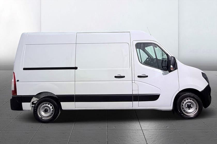 Bild 5 av Nissan Interstar Skåpbil Skåp 3.5t 2.3 dCi 3sits Drag Värmare Kamera PDC Blåtand