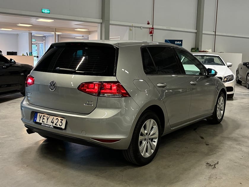 Bild 3 av Volkswagen Golf 5-dörrar 1.2 TSI | Motor&Kupévärmare | Nyservad