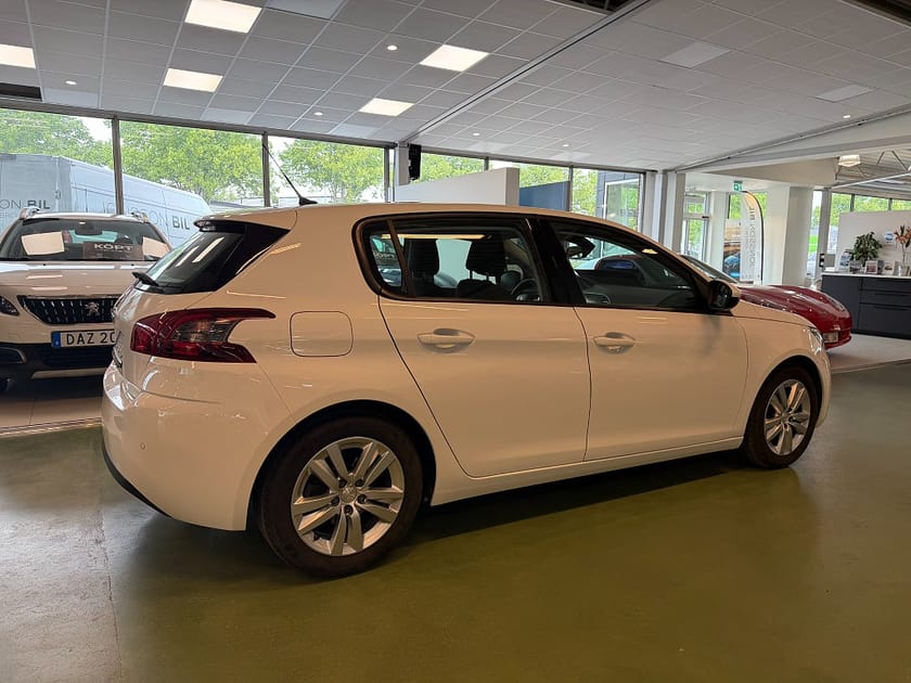 Bild 2 av Peugeot 308 1.2 PureTech 130 AUT
