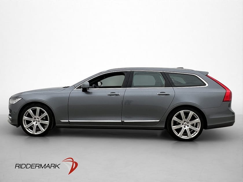 Bild 4 av Volvo V90 D5 AWD Inscription Pano B&W 360° HuD D-värm Drag