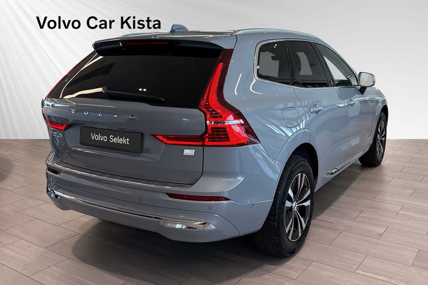 Bild 5 av Volvo XC60 Recharge T6 II Core Edition Drag Pano 360Kam