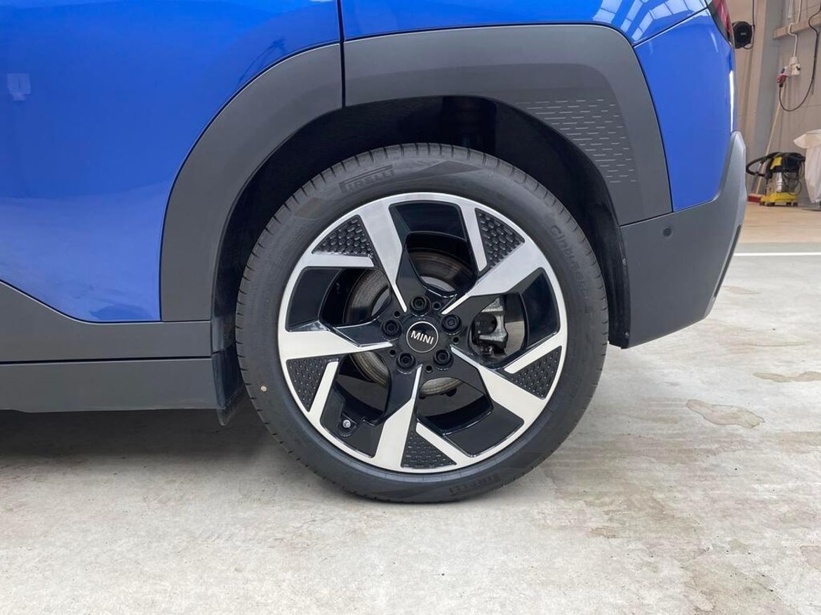 MINI Aceman E, 184hp, 2025