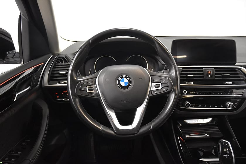 Bild 2 av BMW X3 xDrive30i xDrive 30i Aut Drag B-kam Navi 252hk