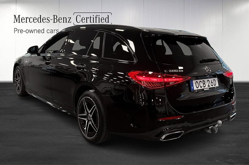 Bild 4 av Mercedes-Benz C 300 T de 4MATIC AMG Night Drag Carplay Dsitronic