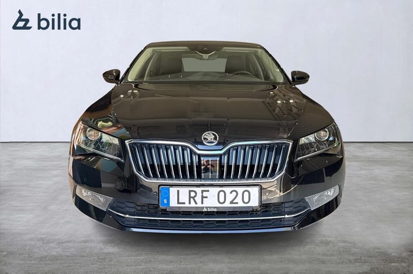 Bild 4 av Škoda Superb 2.0 TDI 190 hk 4X4/Drag/V-hjul/Värmare
