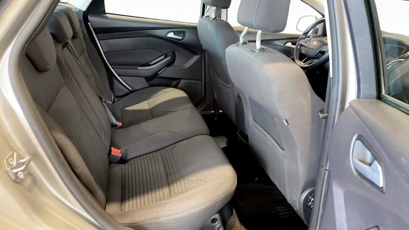 Bild 5 av Ford Focus FOCUS,NY KAMREM,LÅGSKATT