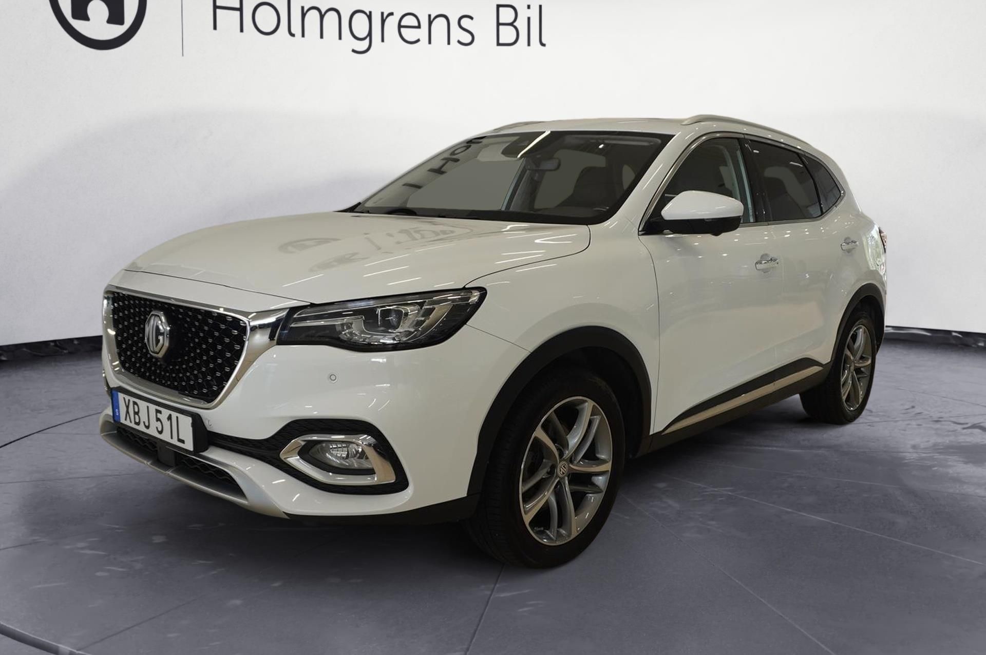 MG HS 258 л.с.