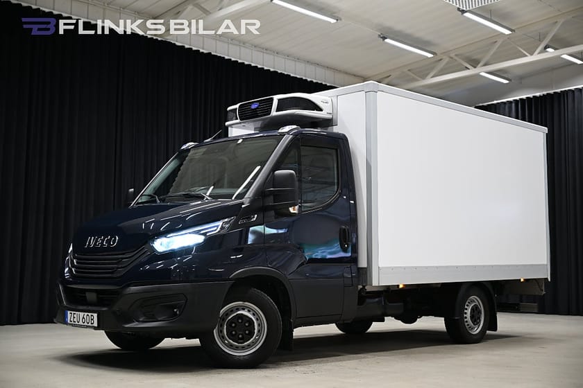 Bild 1 av Iveco Daily 35-140 Chassi Cab 136HK Automat|Volymskåp|BG-Lyft|Kylbil|Nattkyla|Leasbar