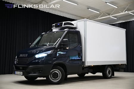 Iveco Daily 35-140 Chassi Cab 136HK Automat|Volymskåp|BG-Lyft|Kylbil|Nattkyla|Leasbar