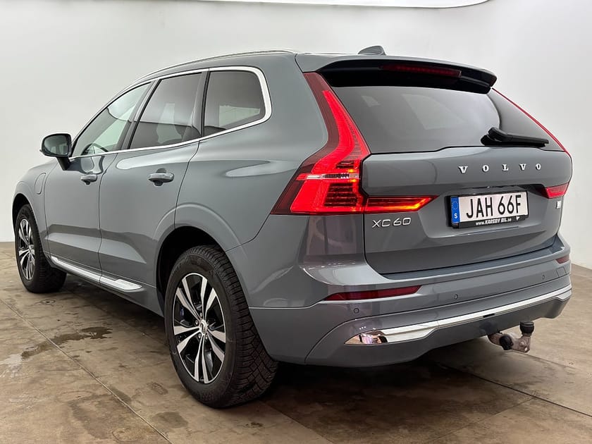 Bild 4 av Volvo XC60 Recharge T6 AWD 350hk Panorama Backkamera Drag