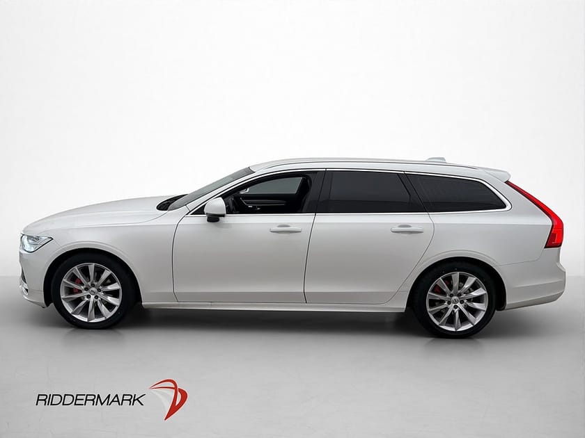 Bild 4 av Volvo V90 D3 150hk AWD Momentum Värmare Skinn Kamera VOC