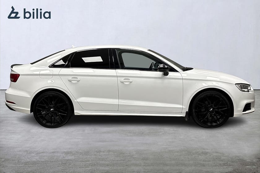 Bild 2 av Audi A3 Sedan 1.0 TFSI/Comfort/Manuell/19"