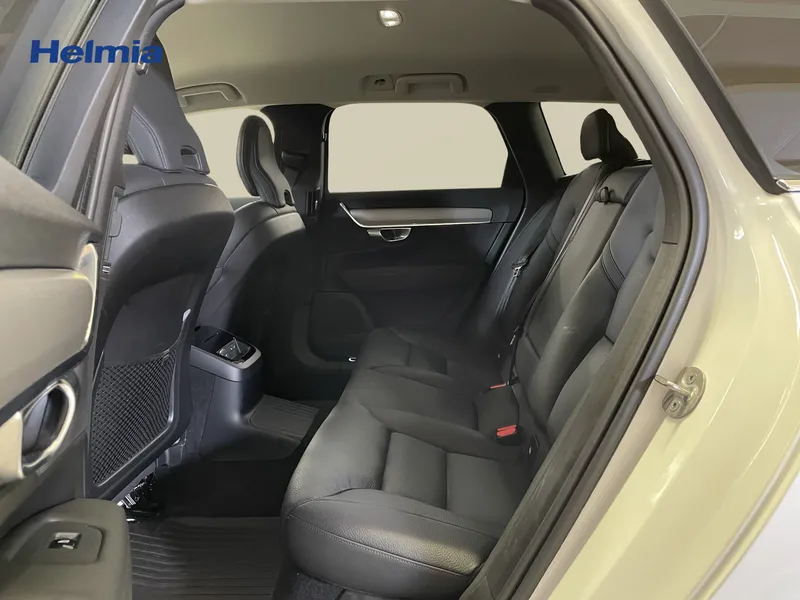 Bild 14 av 15 – Volvo V90 Recharge T6 Core Bright