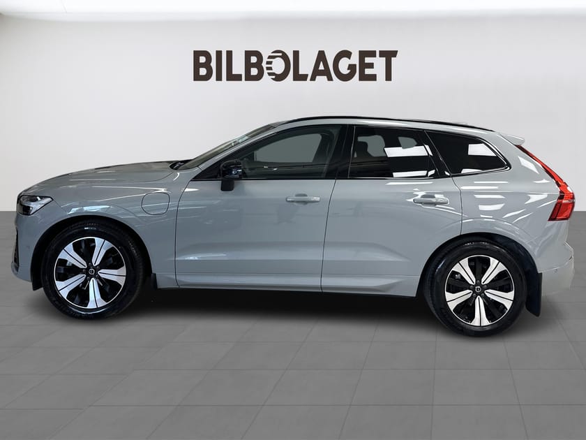 Bild 2 av Volvo XC60 T6 Plus Dark Edition | Luftfjädring | Dragkrok | Panorama