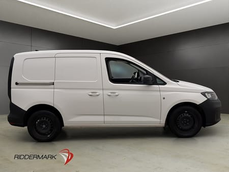 Volkswagen Caddy Cargo 2.0TDI Värmare PDC Drag CARPLAY Moms