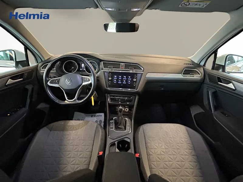 Bild 6 av 12 – Volkswagen Tiguan Base