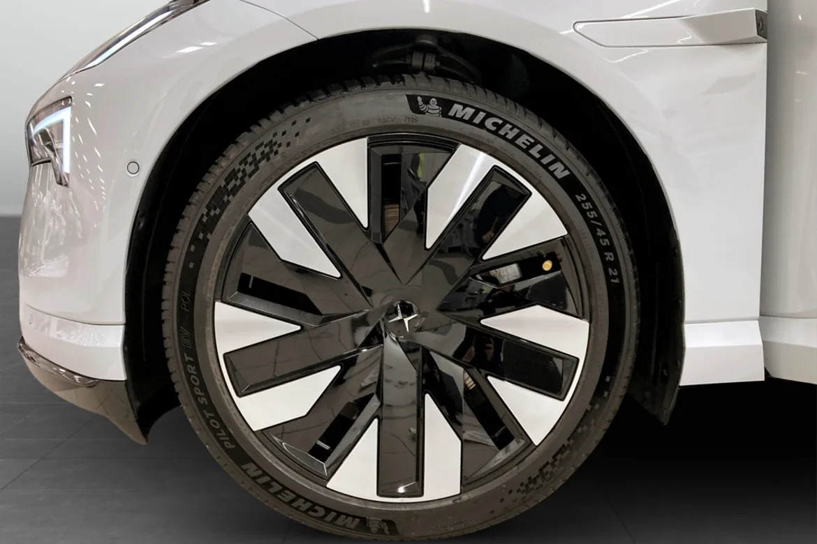 Polestar 4 Coupé Long range Single motor