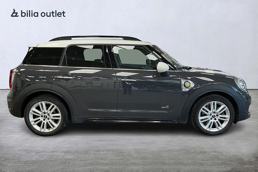 Bild 5 av MINI Countryman Cooper SE ALL4 Chili Nyservad Panorama H&K B-kam Skinn