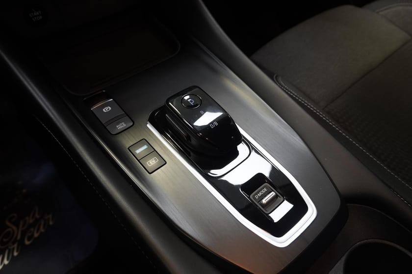 Bild 4 av Nissan Qashqai e-POWER 2WD N-Connecta 190hk