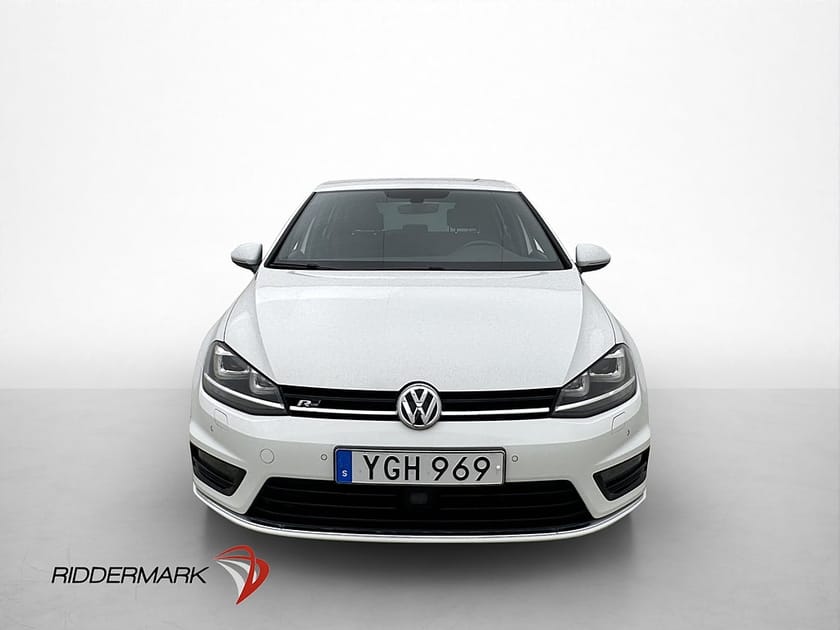 Bild 2 av Volkswagen Golf 1.4 TSI R-Line Värmare CarPlay Adaptiv-Fart