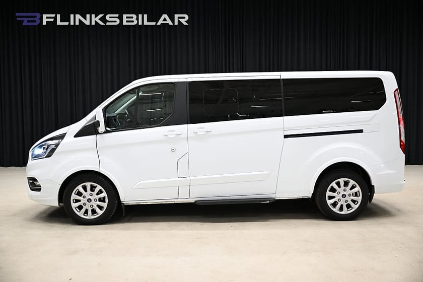 Bild 2 av Ford Tourneo Custom 320 130HK L2 Automat|9Sits|LED|Värmare|NyKamrem|Moms