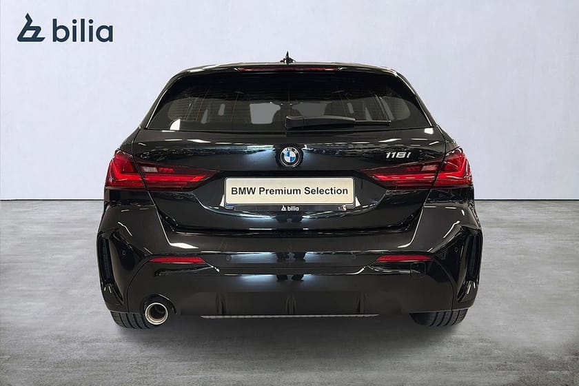 Bild 4 av BMW 118i M-sport Automat | PDC | Farthållare | Rattvärme | Navi