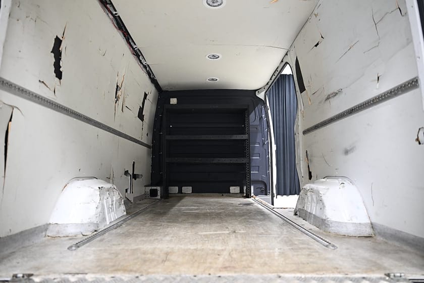 Bild 5 av Volkswagen Crafter 2.0 TDI 136HK Bakgavellyft|Värmare|Uppvärmt-skåp|Moms