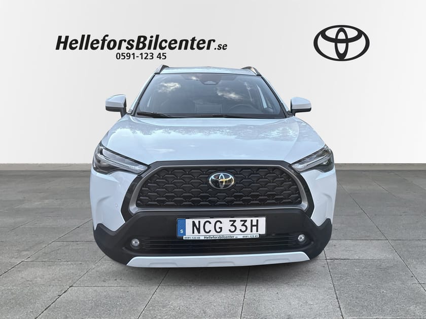 Bild 5 av Toyota Corolla Cross Hybrid AWD-i Executiv Skinn JBL Vhjul Carplay