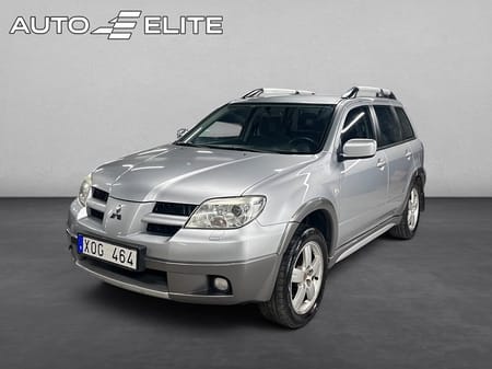 Mitsubishi Outlander 2.4|MIVEC|AWD|INVECS-II|SPORT|SoV-DÄCK|NYBESIKTAD|FARTH