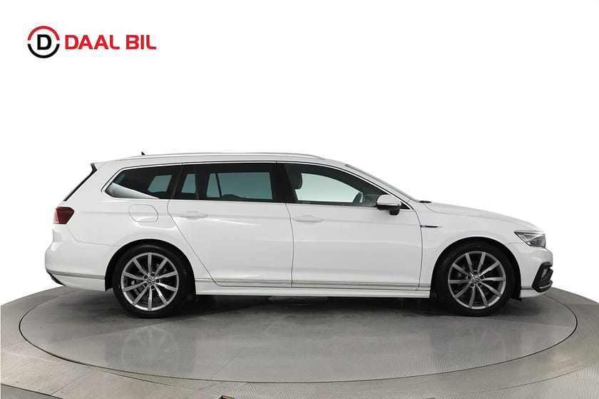 Bild 5 av Volkswagen Passat Sportscombi 2.0 TDI 4M 190HK R-LINE DRAG P-VÄRM B-KAM