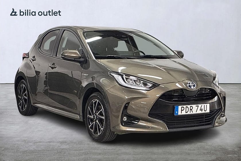 Bild 4 av Toyota Yaris Hybrid CVT Active Plus 116hk Backkamera Rattvärm