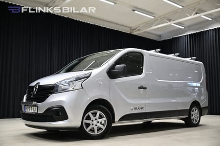 Renault Trafic Skåpbil 125HK Inredning|Dubbelgolv|GPS|Backkamera|Drag|Värmare