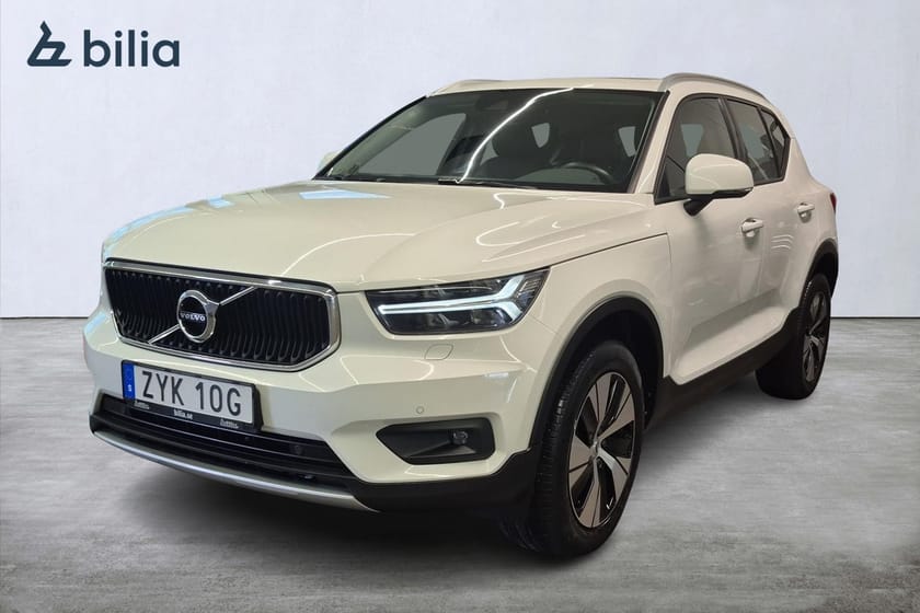 Bild 1 av Volvo XC40 B4 FWD Bensin Momentum Advanced SE BLIS H&K