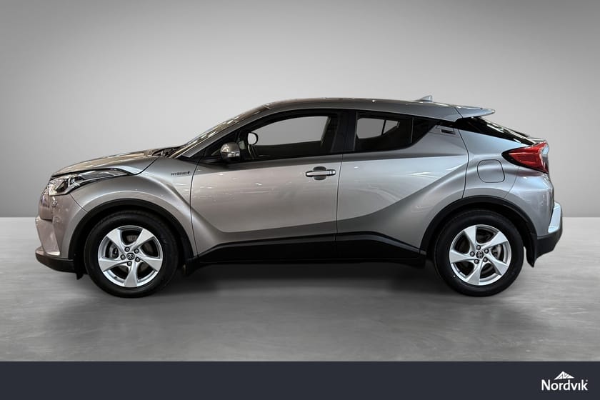 Bilde 3 av Toyota C-HR Hybrid Active/Hybrid/Ryggekamera/Nye sommer dekk/Ny service