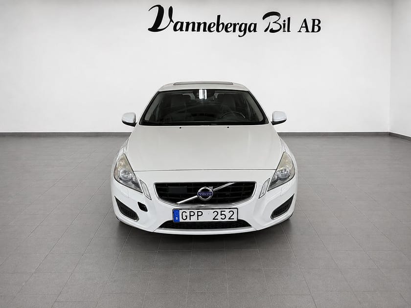 Bild 2 av Volvo S60 (Demo Bil) D5 Geartronic Summum Taklucka/GPS/Euro 5