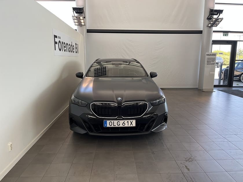 Bild 2 av BMW 530e xDrive Touring M Sport Pro H/K Dragkrok Comfort Access