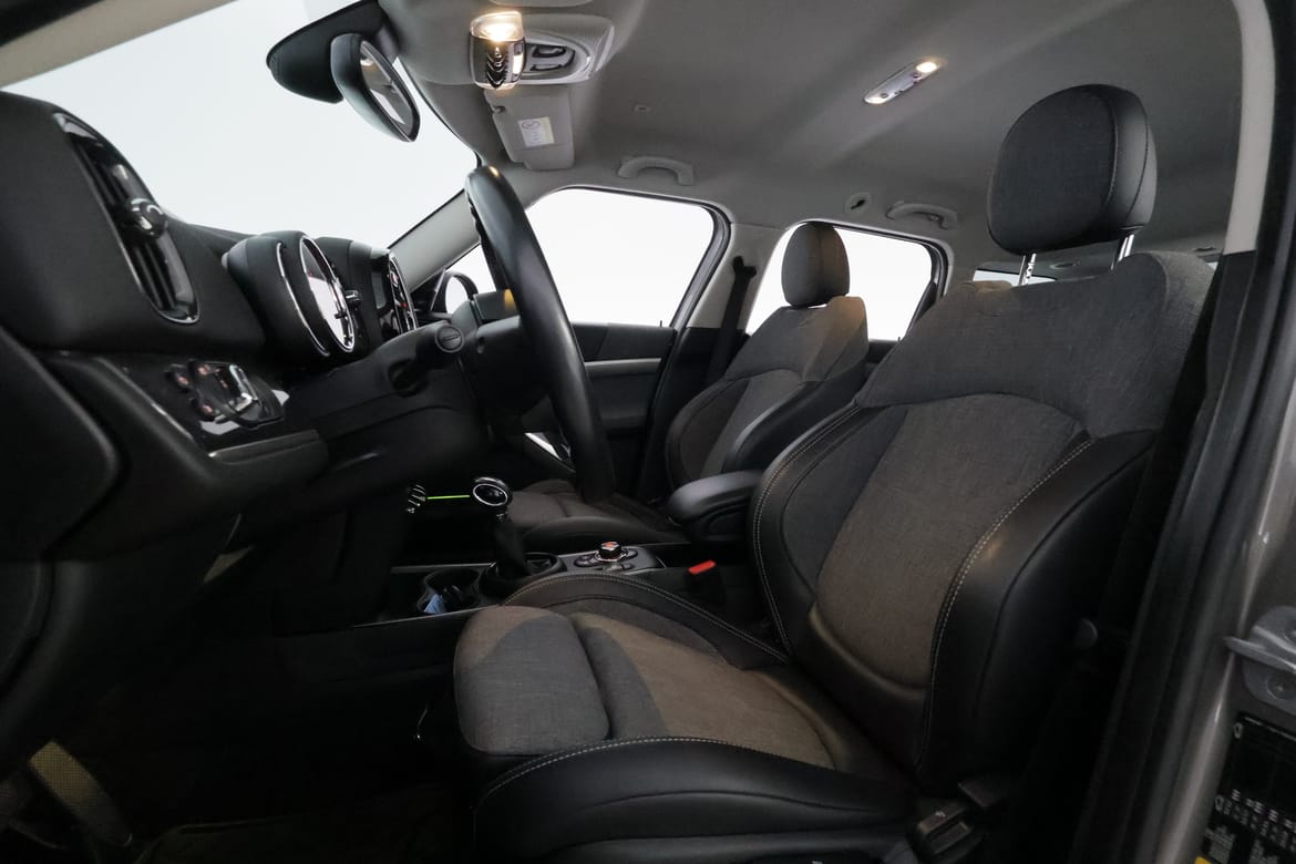 MINI Countryman 2020 - miniatyr 11