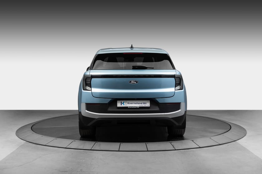 Bilde 4 av Ford Explorer EV Extended Range RWD PremiumLR(572km) RWD,FørerAssist,Varmepumpe,B&O +++