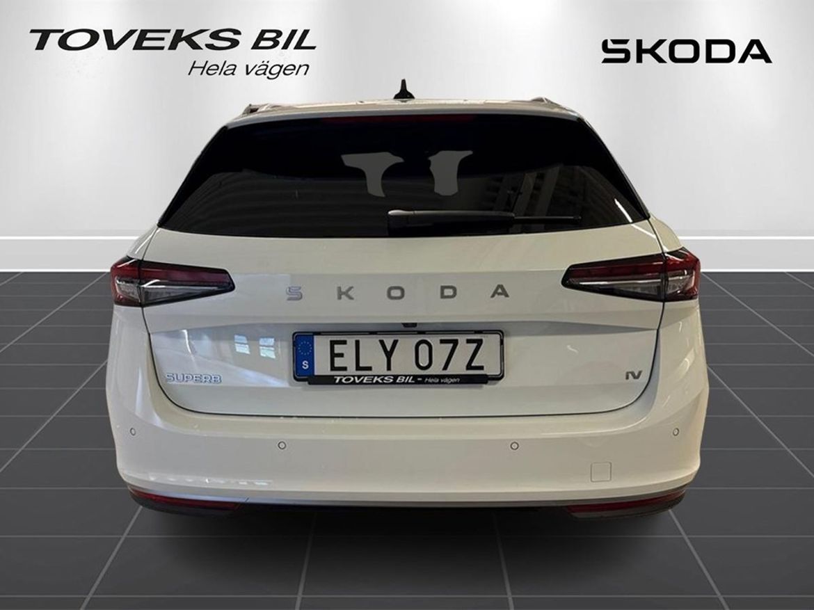 Škoda Škoda Superb iV Kombi — bild 4