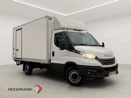 Iveco Daily 35-140 Chassi Cab 2.3JTD BAKGAVELLYFT Sidodörr Värmare Kamera Moms