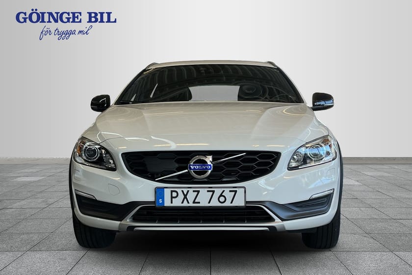Bild 3 av Volvo V60 Cross Country D4 AWD Momentum BE