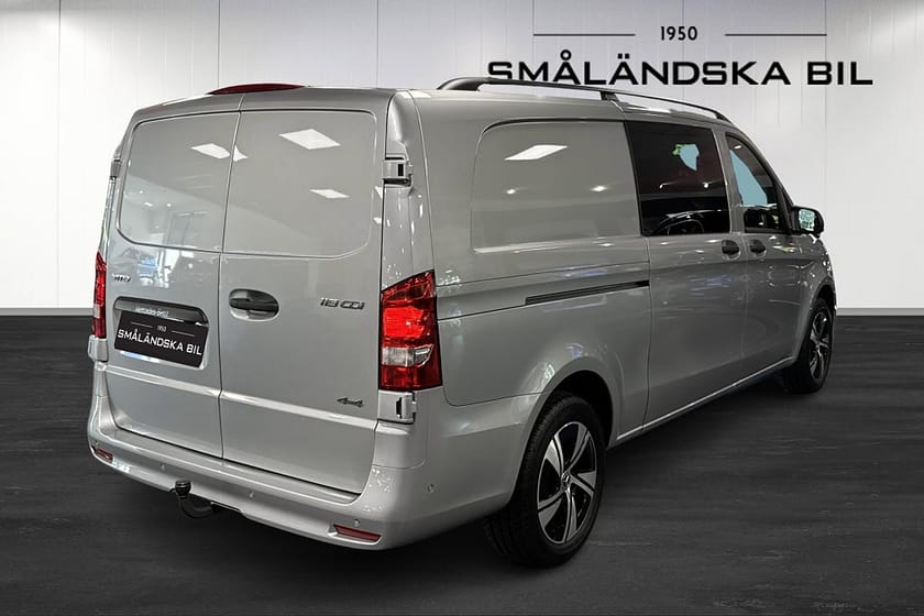 Bild 4 av Mercedes-Benz Vito Mixto 119 CDI 4x4 3.0t Drag 190hk