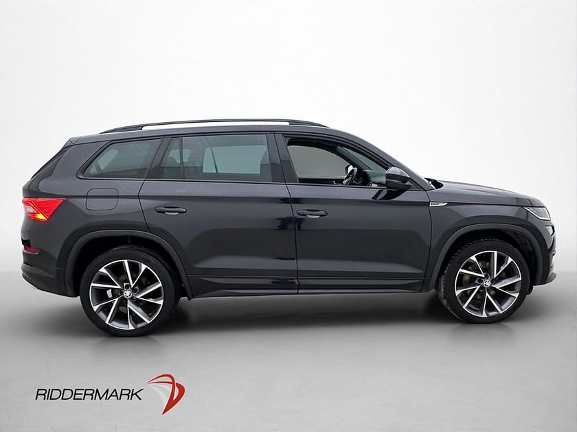 Bild 5 av Škoda Kodiaq 7-Seater Skoda TDI 4x4 Sportline 7-Sit Värm Pano Canton Kamera